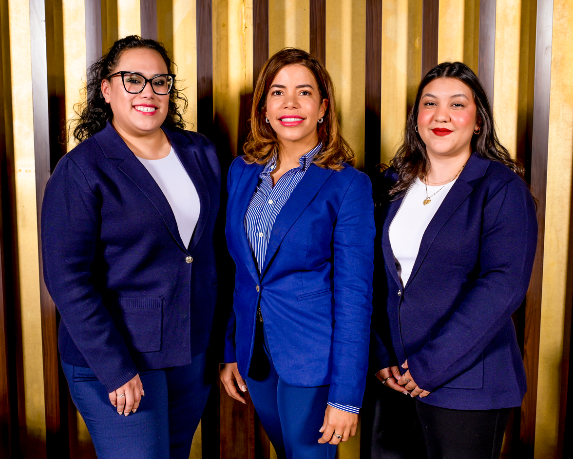 Group Photo of professionals at Smith Duran Law